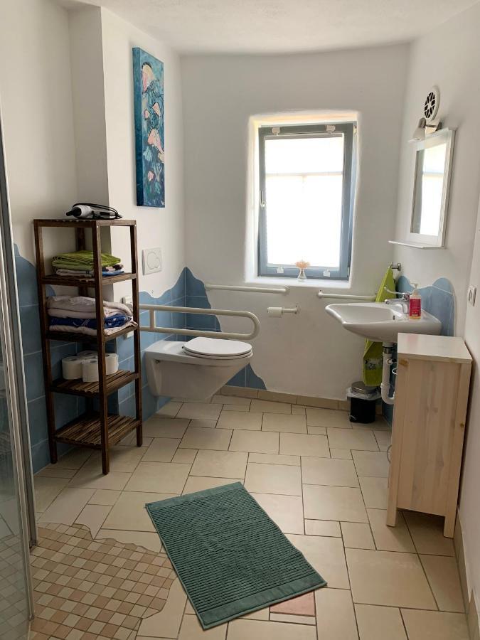 Ferienwohnung Hundertwasser In Marktheidenfeld Am Main Екстериор снимка